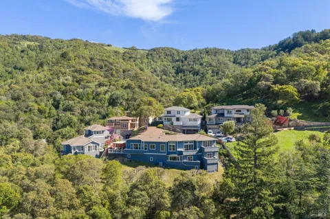 $1,775,000 | 9 Edgehill Way, San Rafael, CA 94903