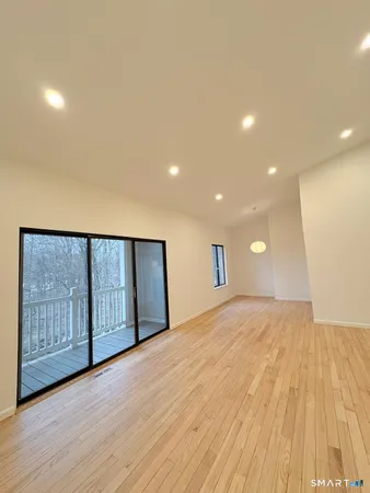 $3,200 | 9 Cook Close, Unit 9, Ridgefield, CT 06877