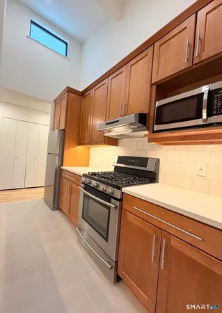 $3,200 | 9 Cook Close, Unit 9, Ridgefield, CT 06877