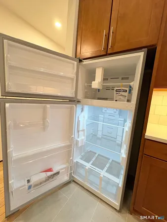 $3,200 | 9 Cook Close, Unit 9, Ridgefield, CT 06877