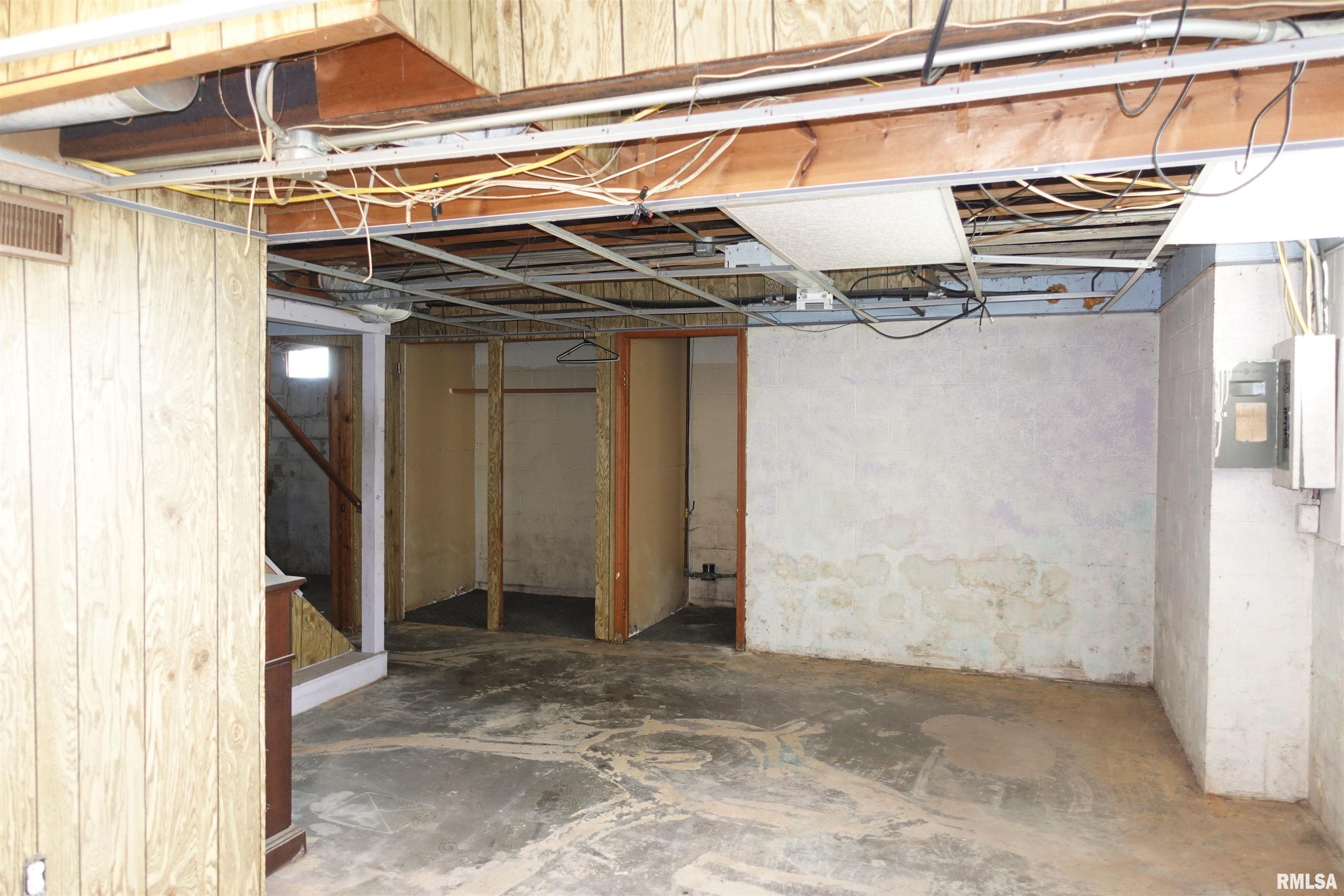 30 North Soangetaha Road Galesburg, IL 61401 - Photo 20 of 24