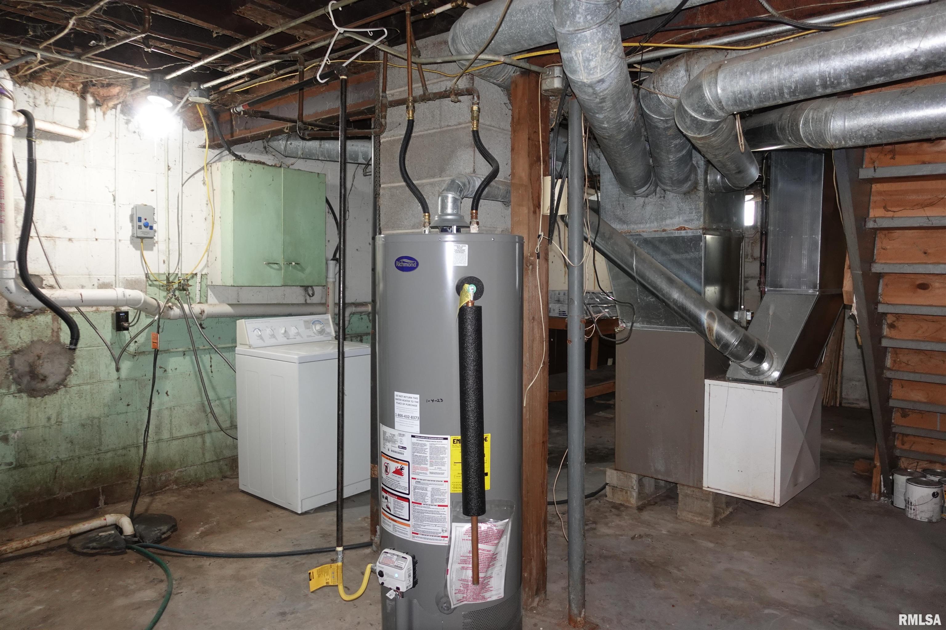 30 North Soangetaha Road Galesburg, IL 61401 - Photo 21 of 24