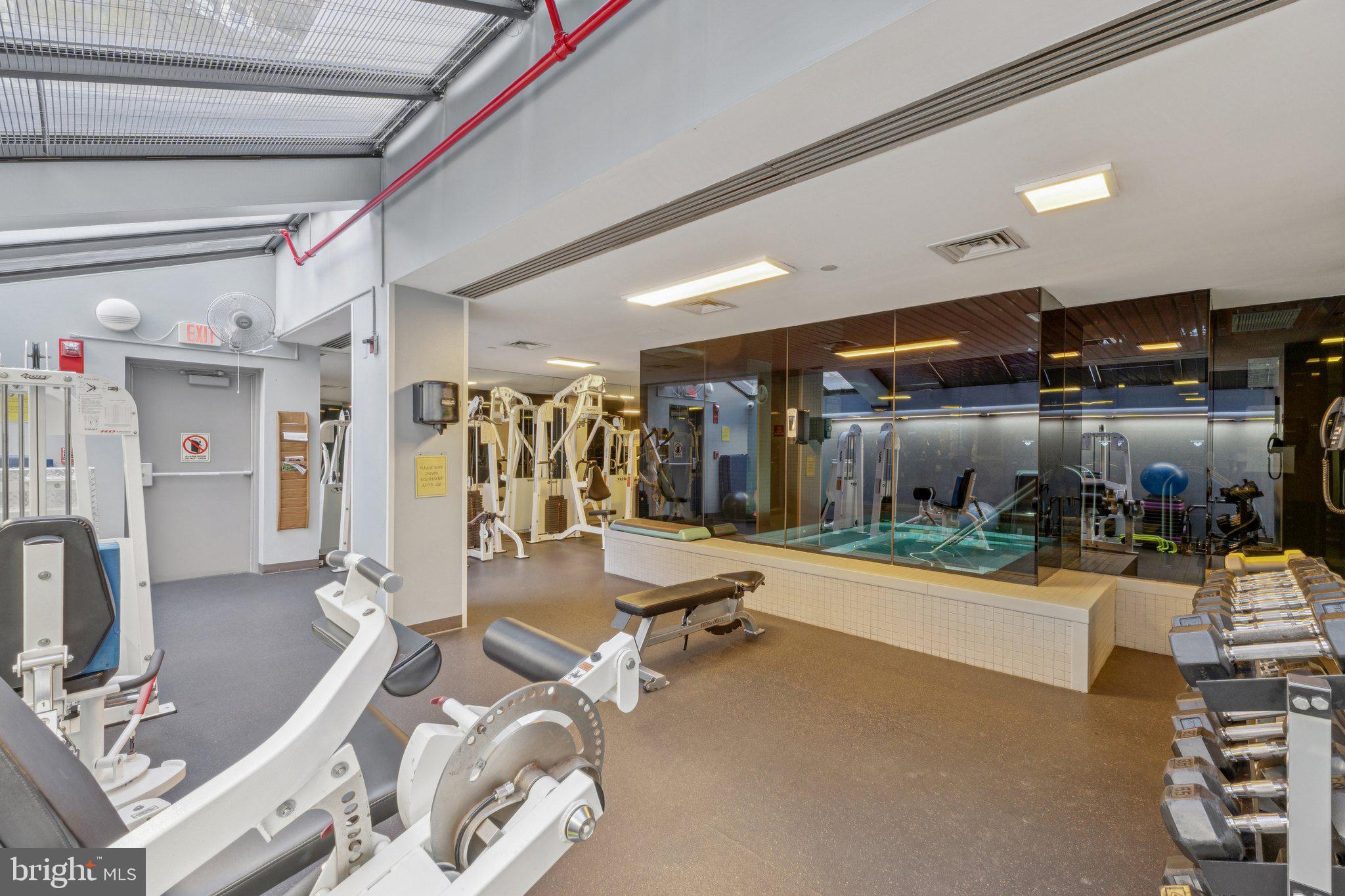 1530 Key Boulevard, Unit 929 Arlington, VA 22209 - Photo 31 of 37 a view of a room with gym equipment