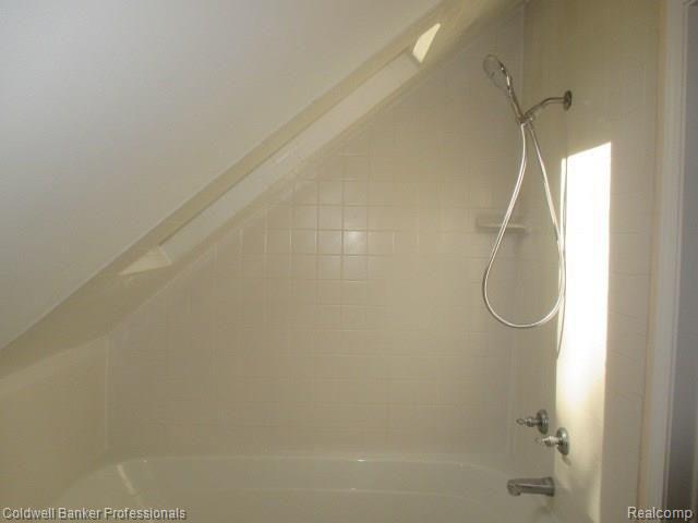 4051 Wakefield Road Berkley, MI 48072 - Photo 33 of 41