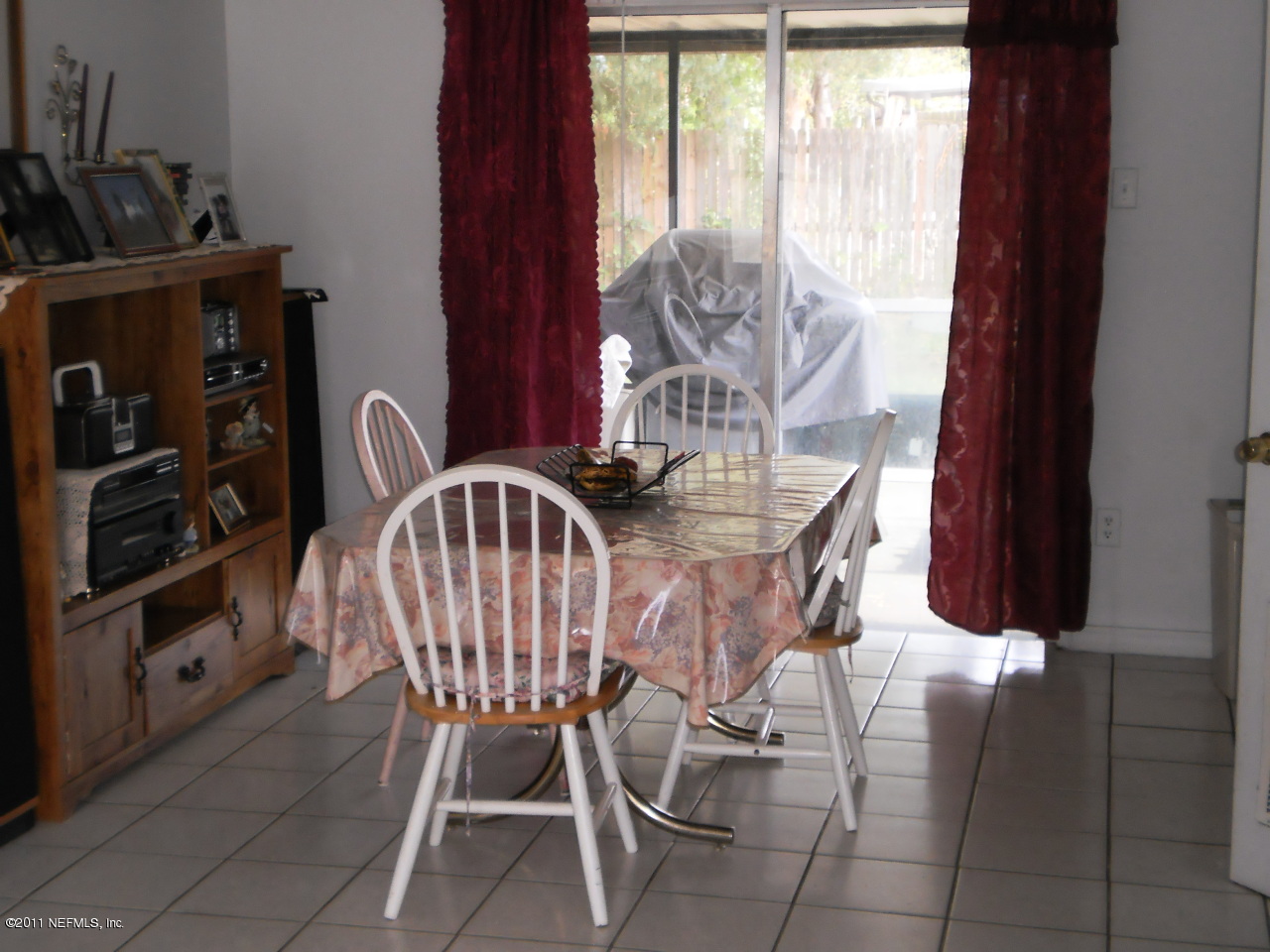 10834 Mareeba Road Jacksonville, FL 32246 - Photo 4 of 6 Dining