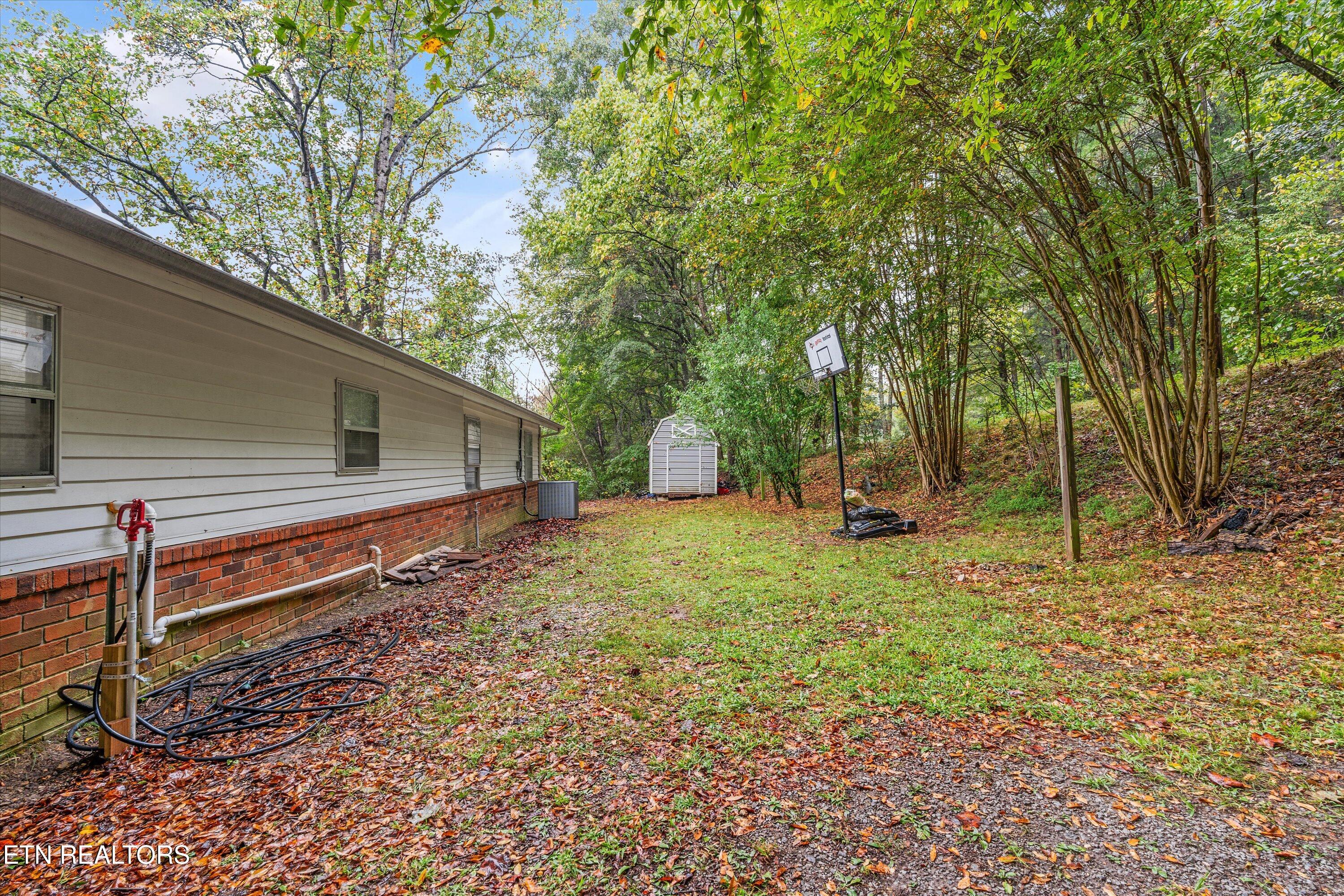 235 Five Points Road Decatur, TN 37322 - Photo 34 of 44 33-235 5 Point Ln 26