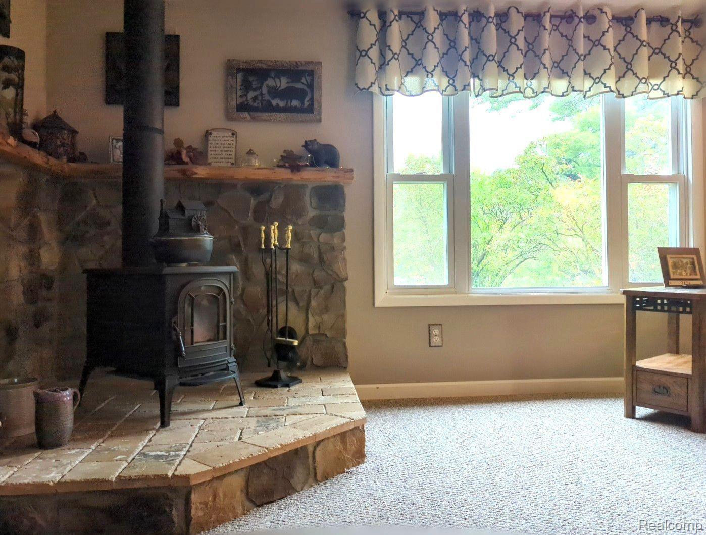 15375 Whitaker Road Linden, MI 48451 - Photo 8 of 42 Gallery Image 8