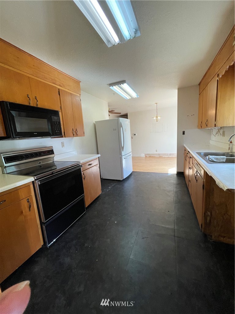 125 Gharet Road Randle, WA 98377 - Photo 7 of 17 Gallery Image 7