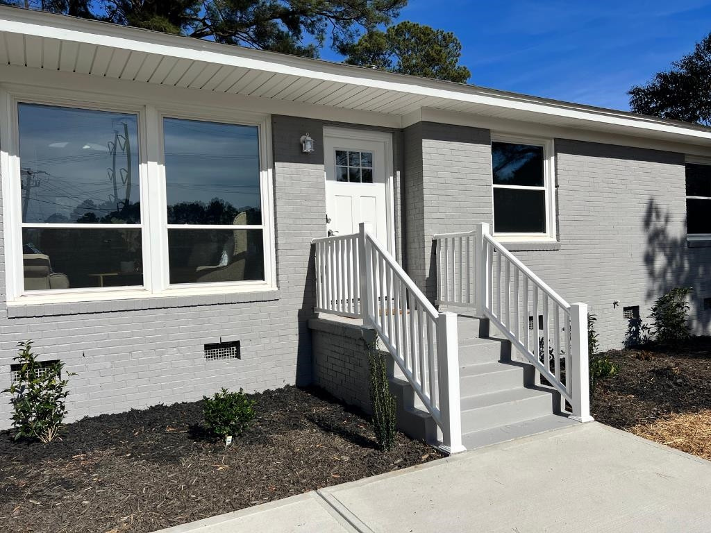916 Aukland Street Raleigh, NC 27606 - Photo 4 of 30 Photo 4