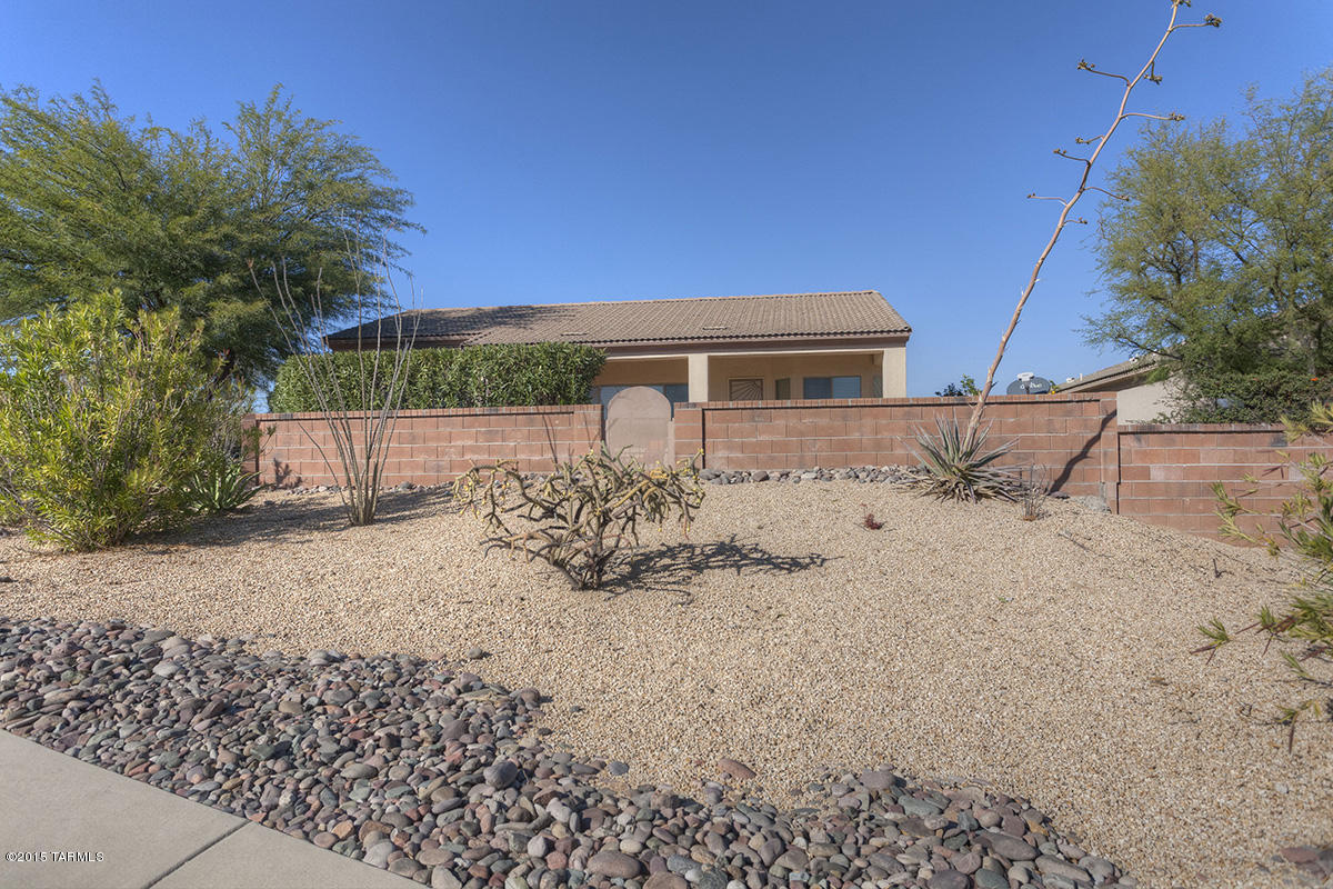 1145 West Arbor Ridge Drive Green Valley, AZ 85614 - Photo 27 of 35