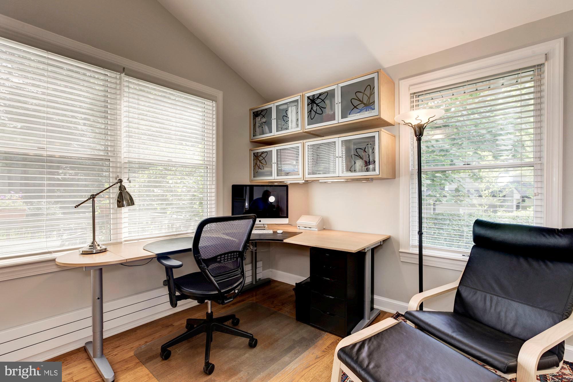 6212 Walhonding Road Bethesda, MD 20816 - Photo 31 of 60 ML bedroom/office