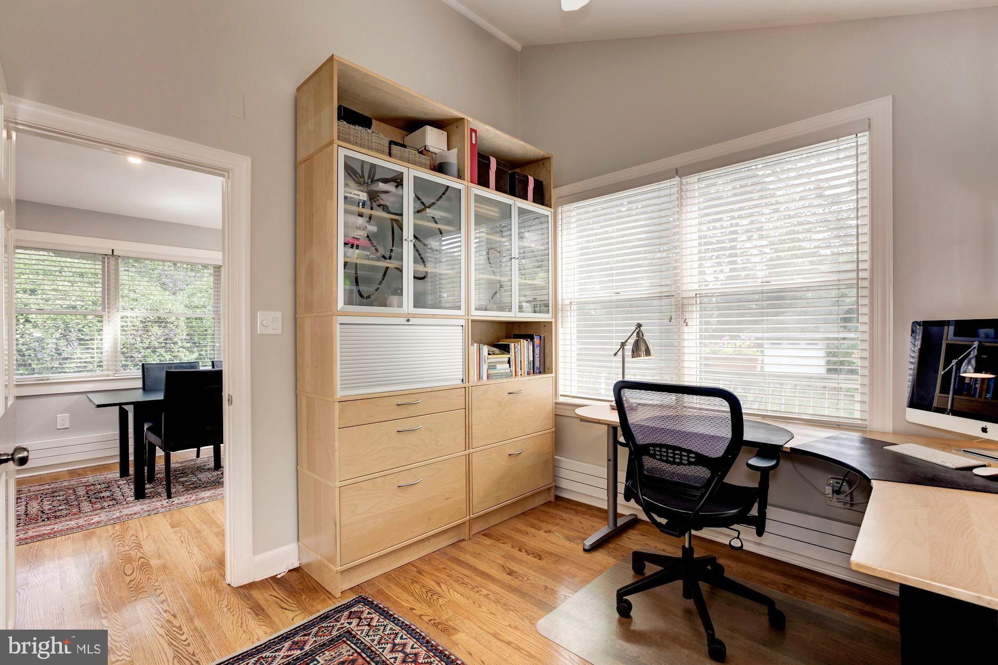 6212 Walhonding Road Bethesda, MD 20816 - Photo 32 of 60 ML bedroom/office