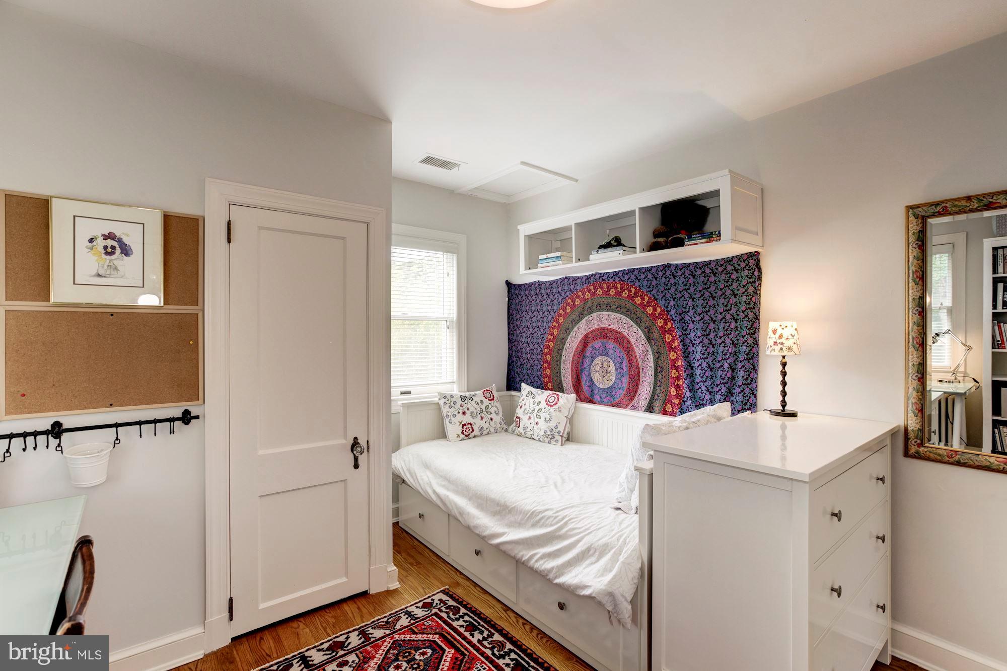 6212 Walhonding Road Bethesda, MD 20816 - Photo 39 of 60 Second BR