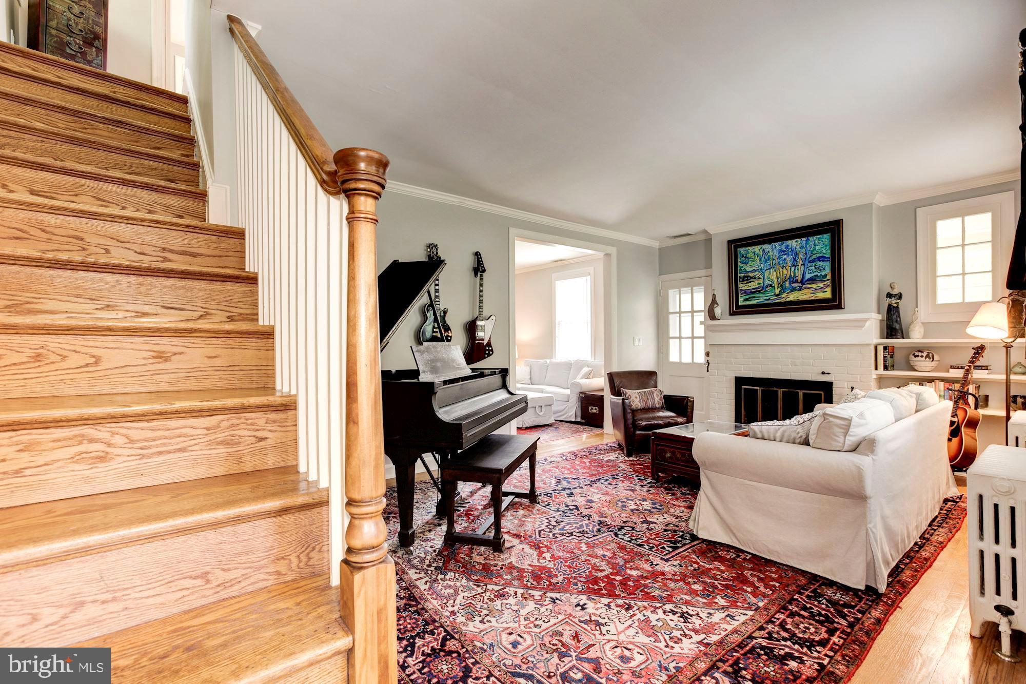 6212 Walhonding Road Bethesda, MD 20816 - Photo 5 of 60 View from front entryway
