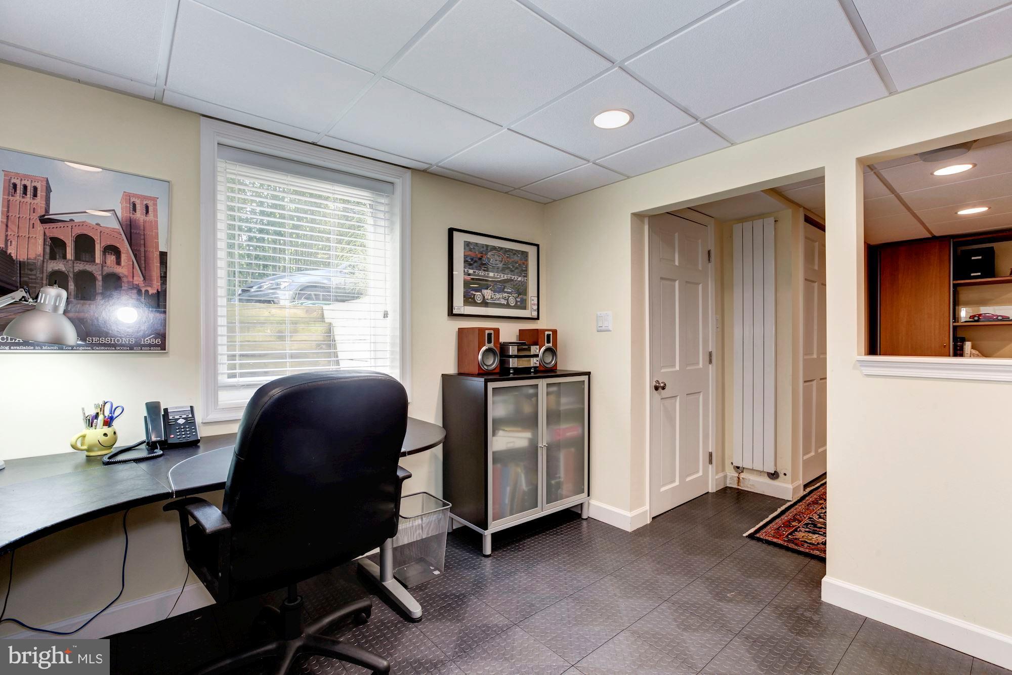6212 Walhonding Road Bethesda, MD 20816 - Photo 47 of 60 LL basement den/bonus room