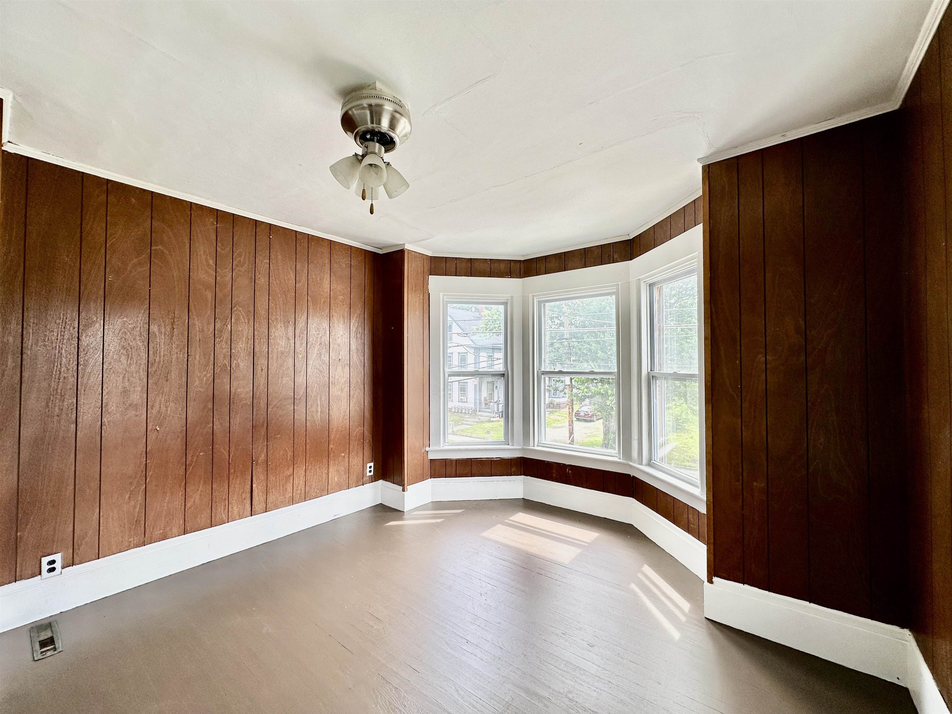 328 Portland Street Rochester, NH 03867 - Photo 28 of 33
