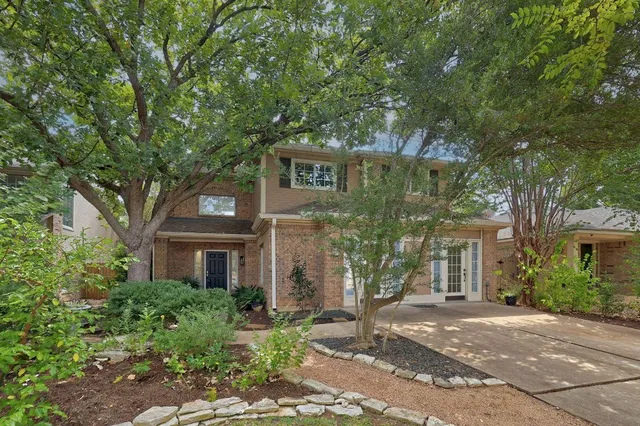 $500,000 | 9627 Copper Creek Drive, Austin, TX 78729