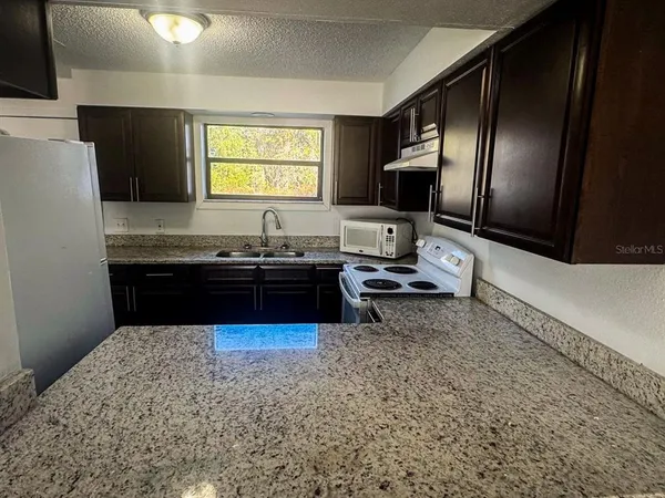 $1,450 | 1827 Southwest 108th Lane, Unit C, Ocala, FL 34476