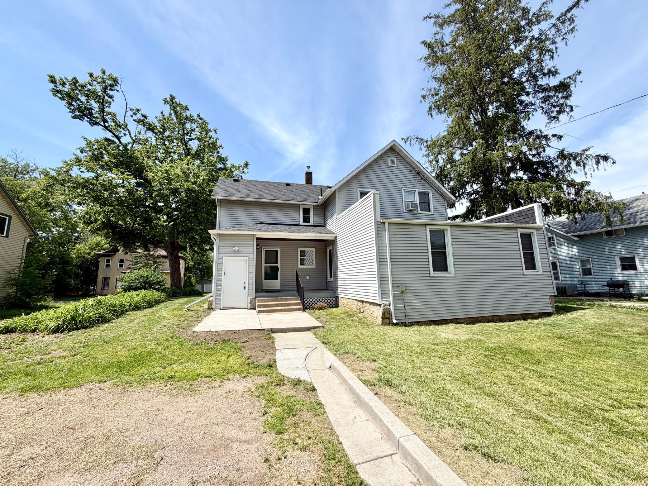 455 9th Street Red Wing, MN 55066 - Photo 6 of 29
