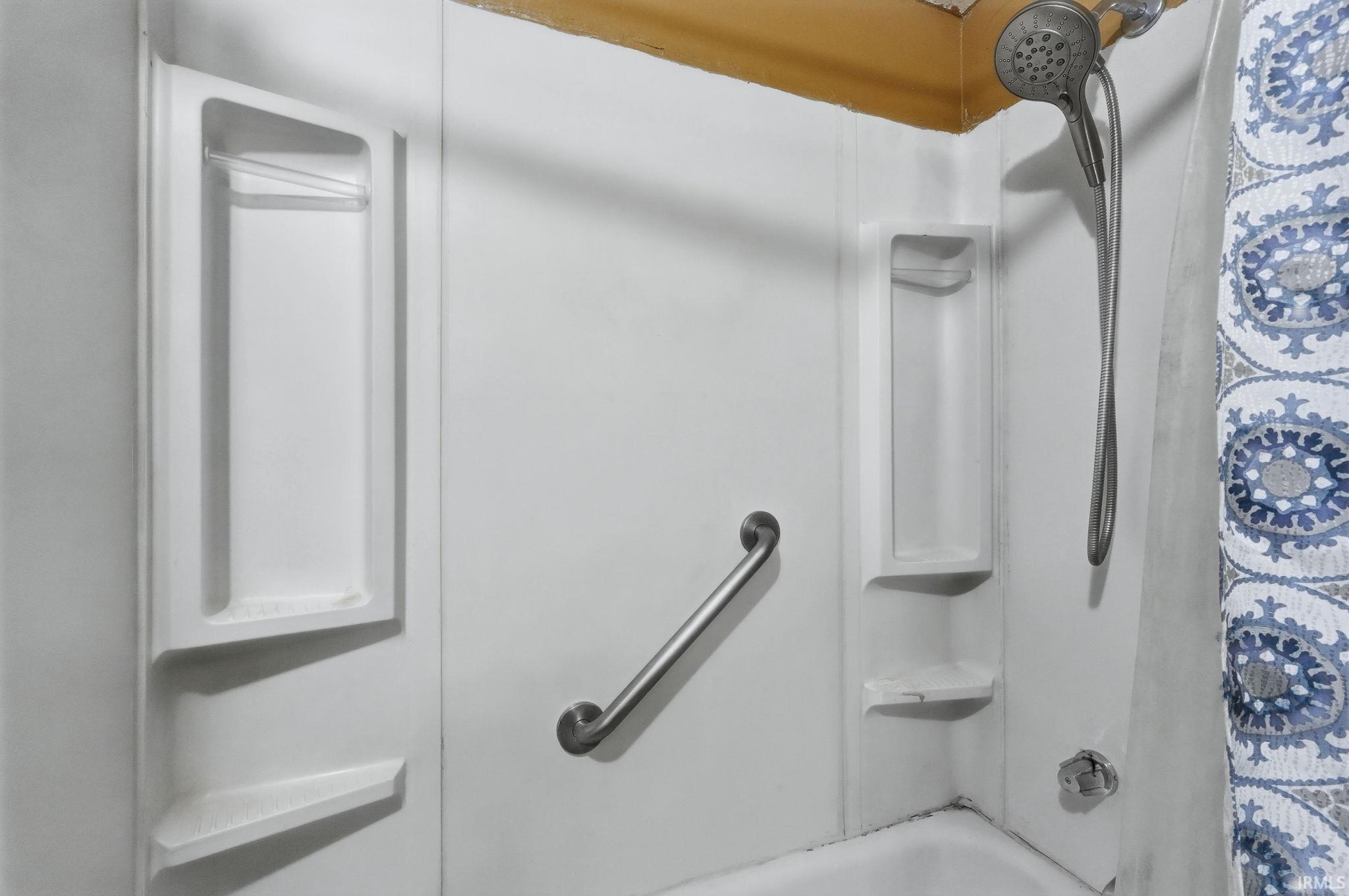 2230 Cass Street Fort Wayne, IN 46808 - Photo 21 of 29