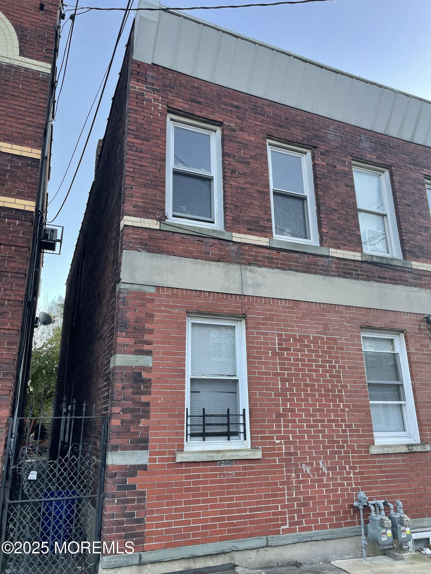 322 South 7th Street Elizabeth, NJ 07202 - Photo 3 of 4