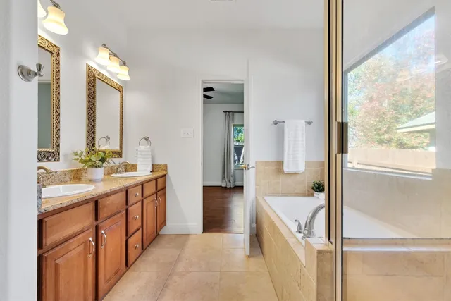 $425,000 | 10808 Timber Circle, Dripping Springs, TX 78620