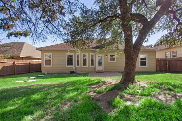 $425,000 | 10808 Timber Circle, Dripping Springs, TX 78620