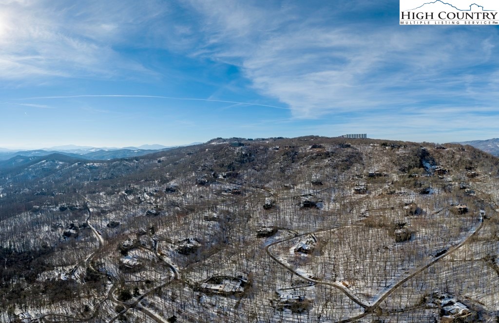 1040 Club Cliffs Drive Linville, NC 28646 - Photo 13 of 16