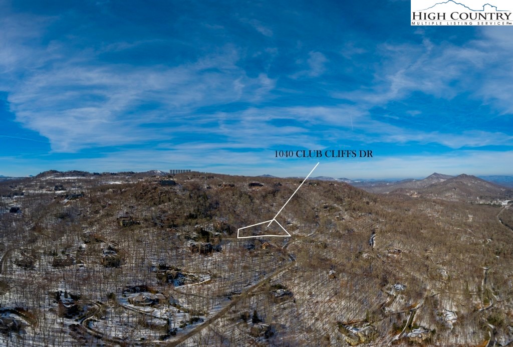 1040 Club Cliffs Drive Linville, NC 28646 - Photo 7 of 16