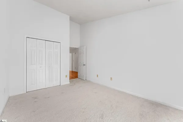 $230,000 | 40 Wood Pointe Drive, Unit 25, Greenville, SC 29615