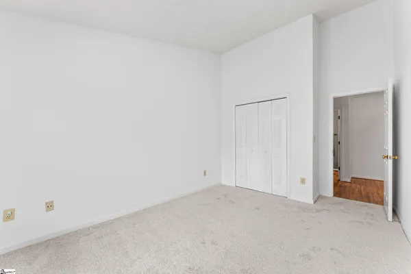 $230,000 | 40 Wood Pointe Drive, Unit 25, Greenville, SC 29615