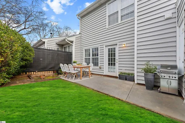 $230,000 | 40 Wood Pointe Drive, Unit 25, Greenville, SC 29615