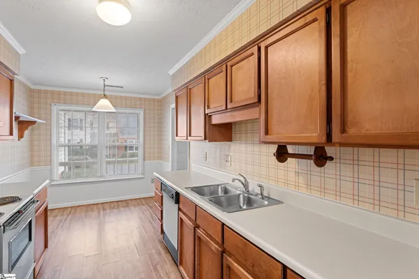 $230,000 | 40 Wood Pointe Drive, Unit 25, Greenville, SC 29615