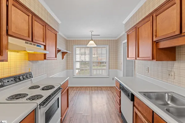 $230,000 | 40 Wood Pointe Drive, Unit 25, Greenville, SC 29615