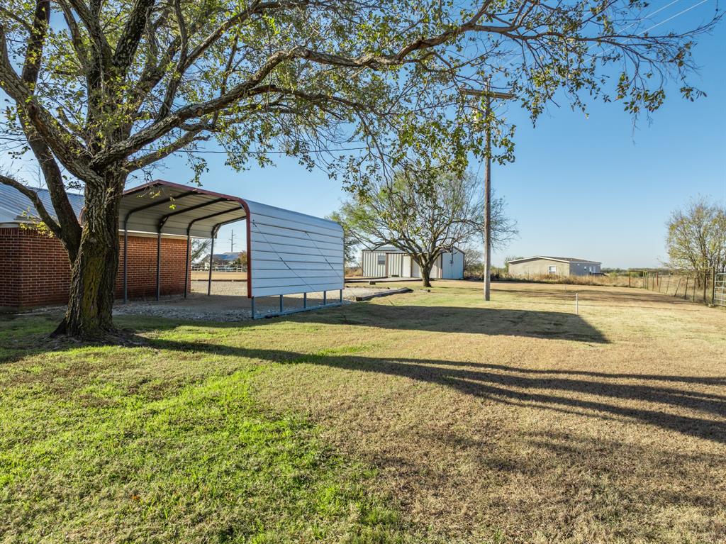 891 HCR 2124 Loop Whitney, TX 76692 - Photo 11 of 40