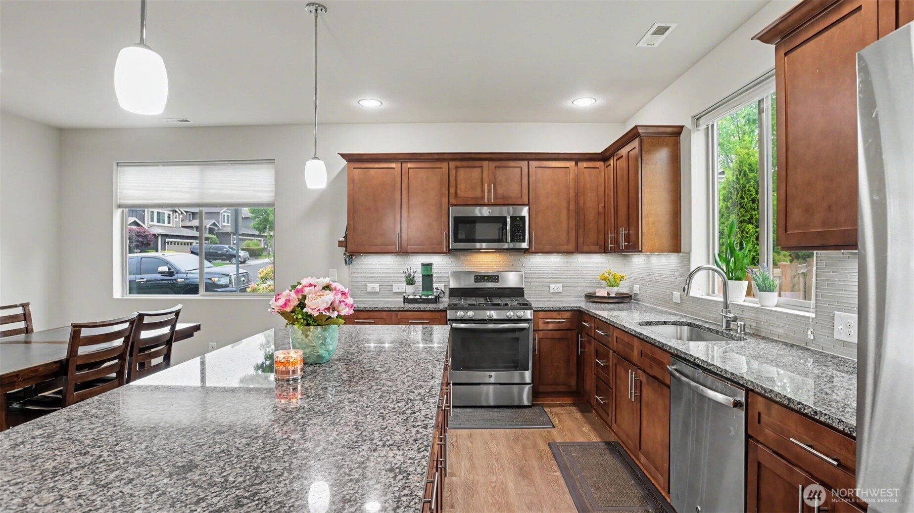 22509 Southeast 283rd Street Maple Valley, WA 98038 - Photo 7 of 26