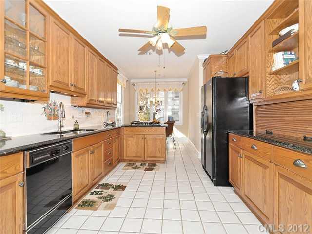438 Serendipity Drive, Unit 40 Fort Mill, SC 29708 - Photo 4 of 16 Gallery Image 4