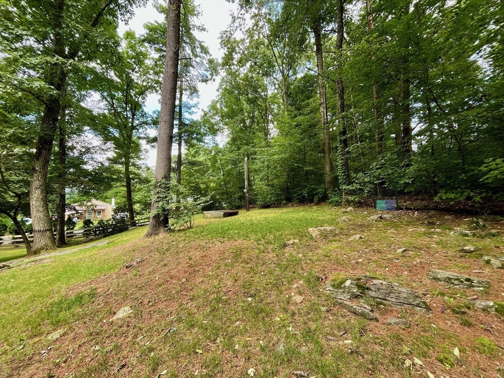 10 Crestwood Road Brimfield, MA 01010 - Photo 16 of 24 Gallery Image 16