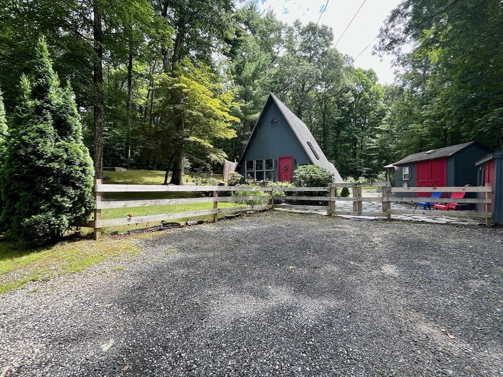 10 Crestwood Road Brimfield, MA 01010 - Photo 20 of 24 Gallery Image 20