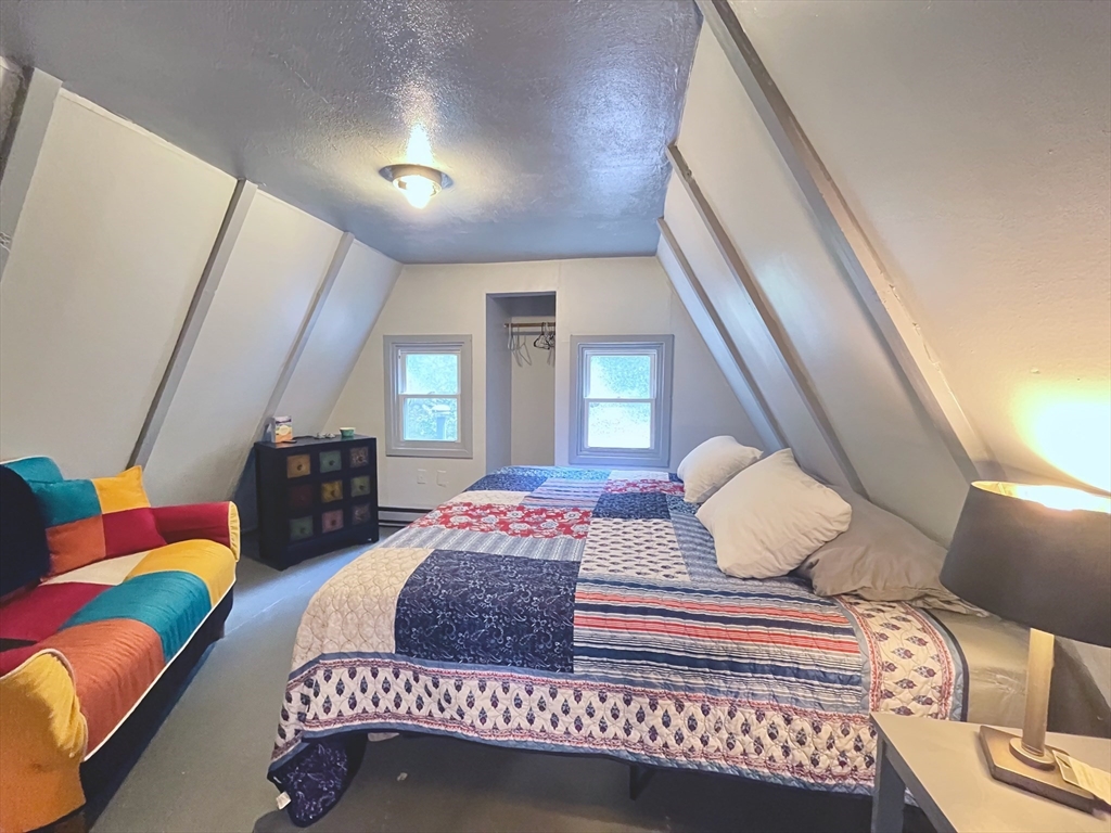 10 Crestwood Road Brimfield, MA 01010 - Photo 9 of 24 Gallery Image 9