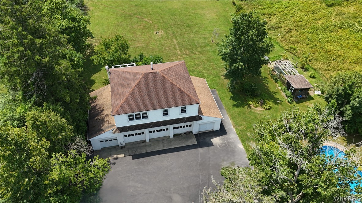 1481 Quaker Road Orchard Park, NY 14127 - Photo 10 of 48 Gallery Image 10