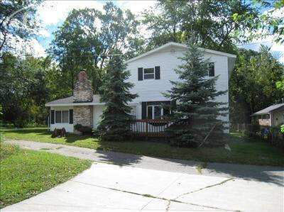 2035 Front Street Fenton, MI 48430 - Photo 1 of 6 20417182.JPG