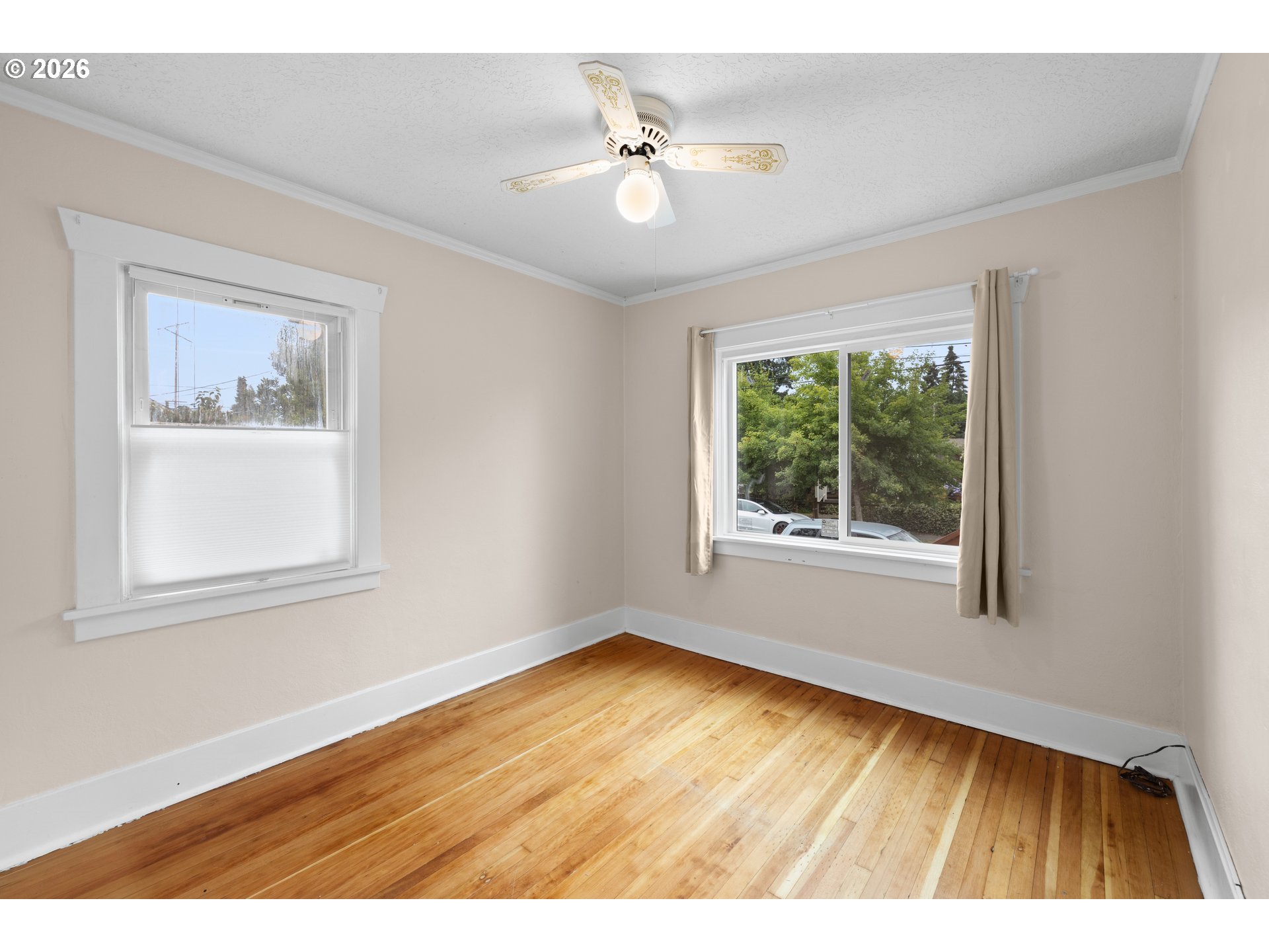 2132 Southeast Reedway Street Portland, OR 97202 - Photo 10 of 32