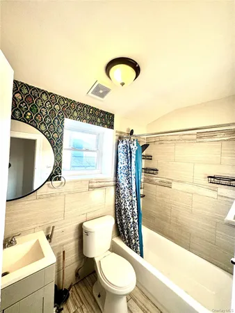 $3,753 | 164-41 108th Drive, Unit 3 | Jamaica