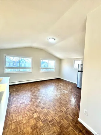 $3,753 | 164-41 108th Drive, Unit 3 | Jamaica