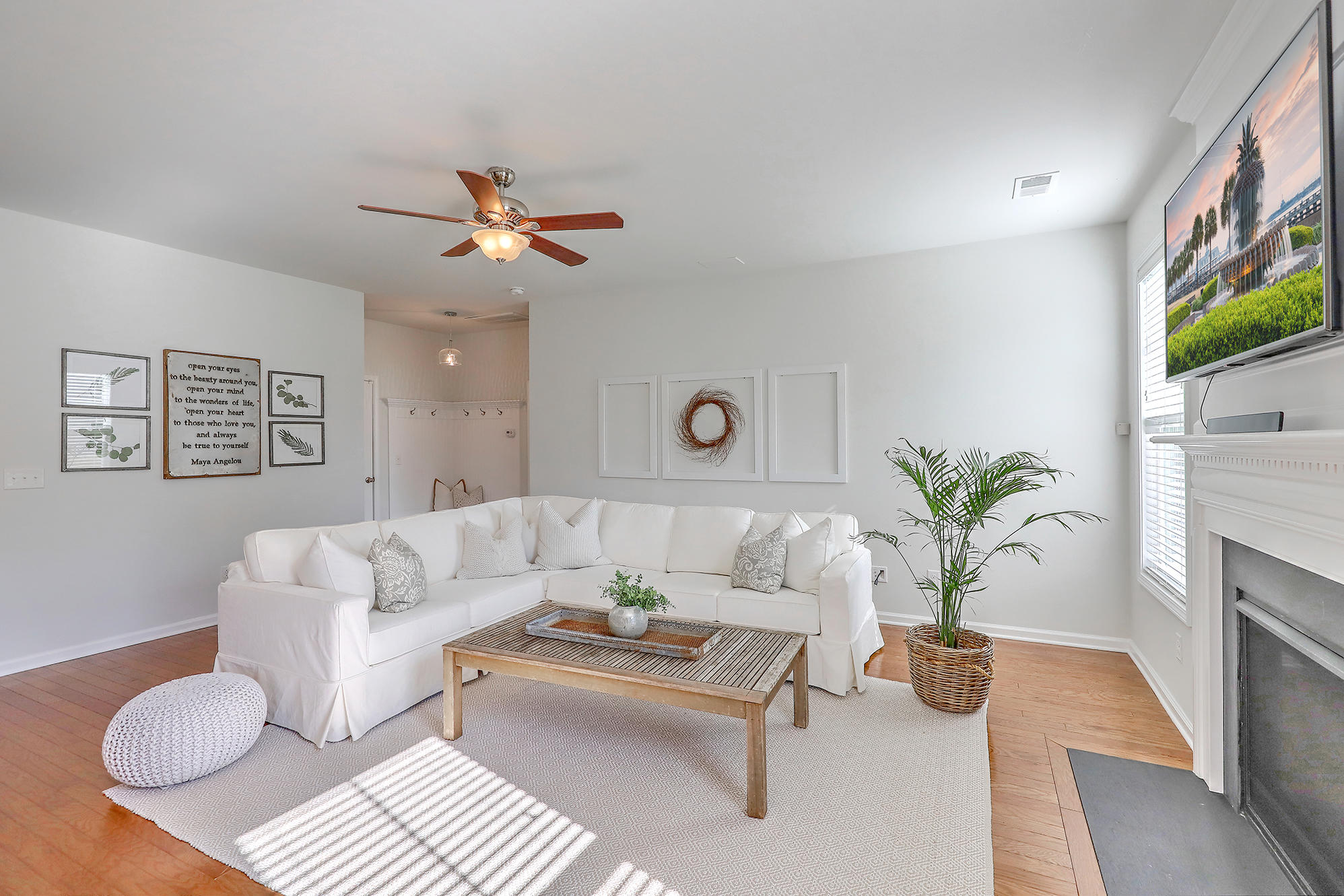1208 Raven Road Hanahan, SC 29410 - Photo 12 of 38 IMG_8875_6_7