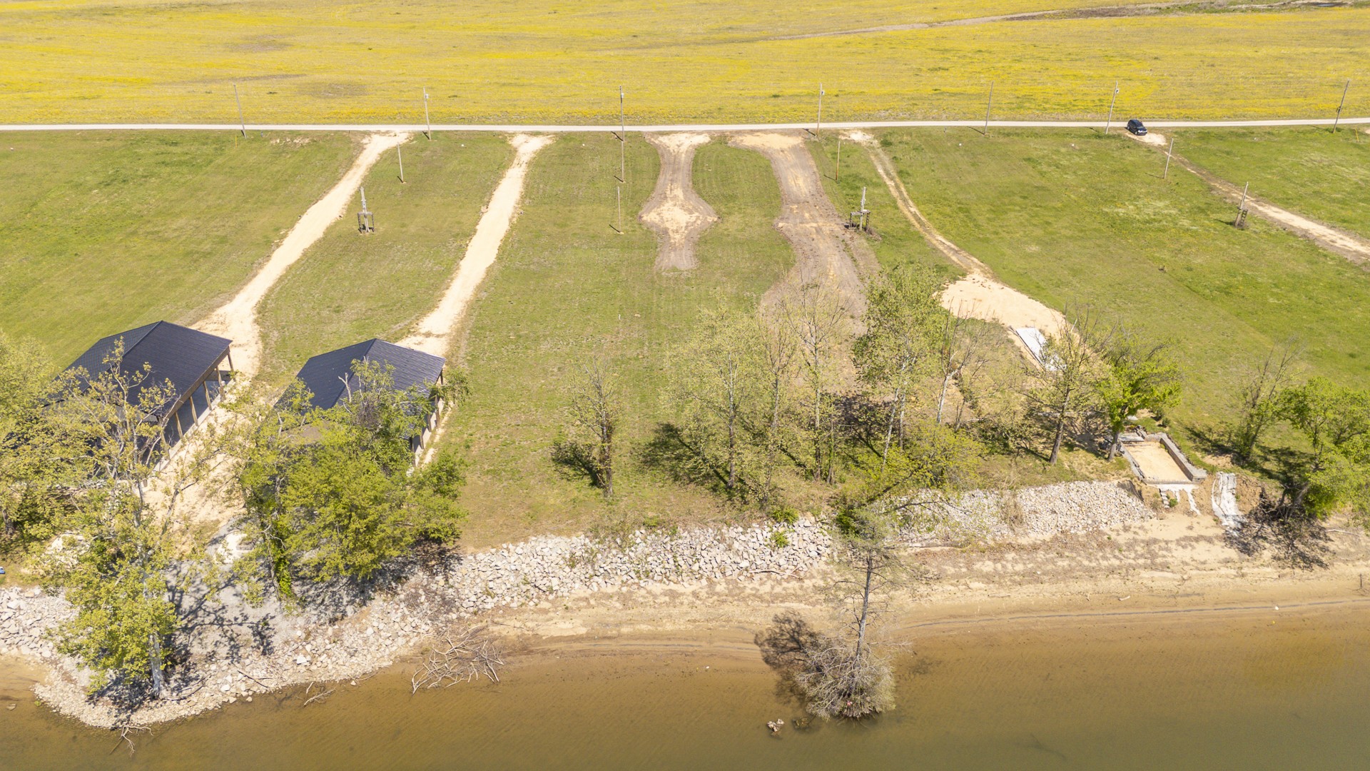 199 Hardin Bottom River Road Clifton, TN 38425 - Photo 6 of 44 a view of a swimming pool