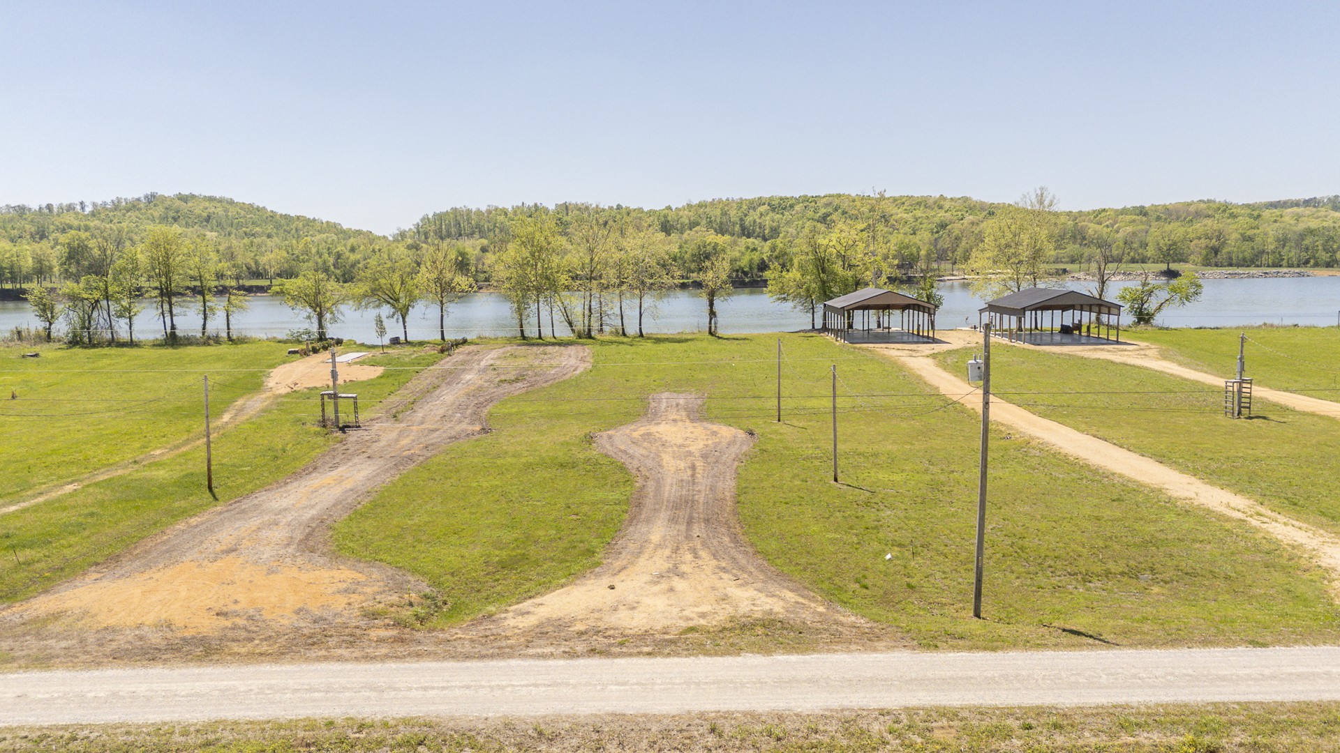 199 Hardin Bottom River Road Clifton, TN 38425 - Photo 7 of 44 a view of a swimming pool