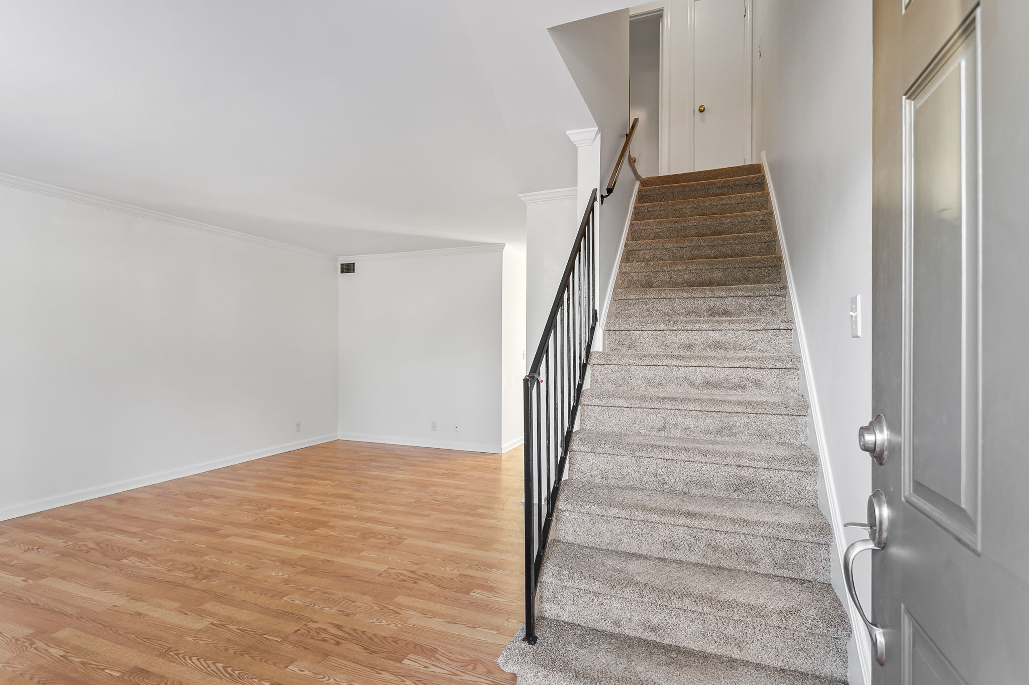 1011 Murfreesboro Road, Unit F3 Franklin, TN 37064 - Photo 3 of 19 Gallery Image 3