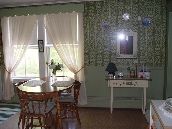 1417 Rindge Road Fitchburg, MA 01420 - Photo 14 of 22 Gallery Image 14